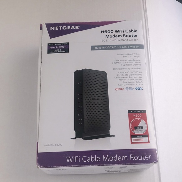 NETGEAR  N600 Wifi Cable Modem Router 802.11n Dual Band Gigabit - Picture 5 of 6